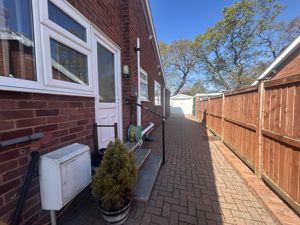 Photo 20- click for photo gallery